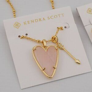 💗✨Kendra Scott Pink Heart Gold Pendant Necklace with Arrow Charm